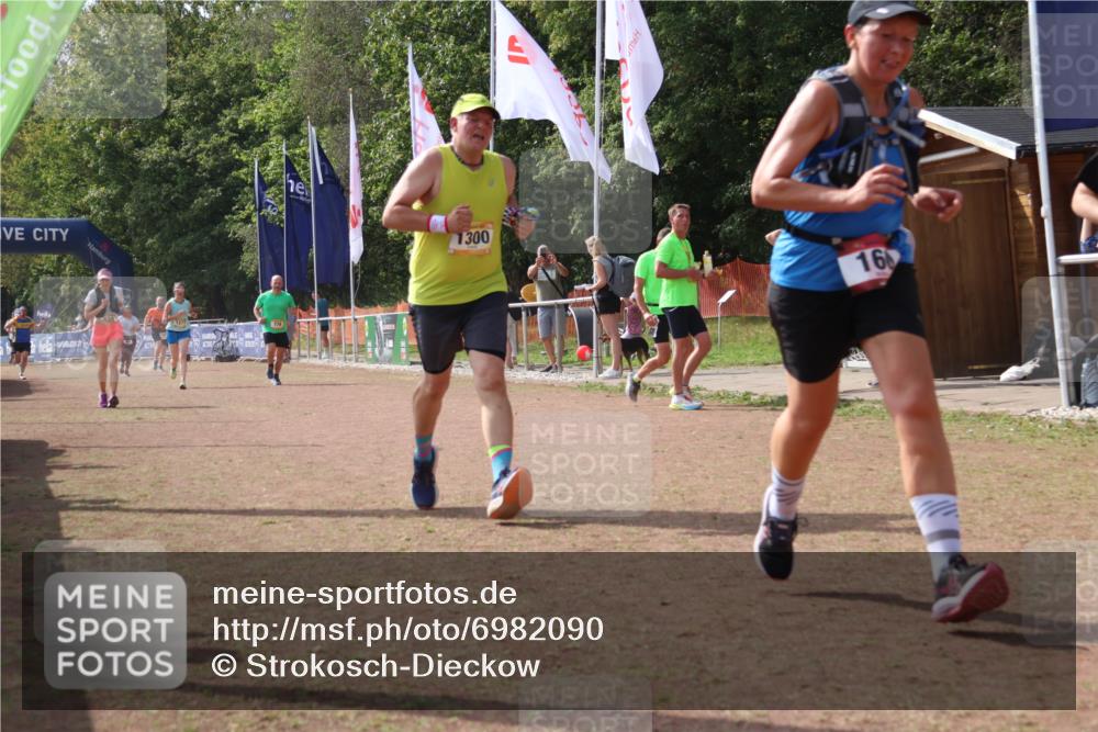 08.09.2024 - Airport Race Strokosch-Dieckow http://msf.ph/oto/6982090 08.09.2024 12:45:37 Ziel 160, 539, 776, 1158, 1277, 1300, 1497 meine-sportfotos.de