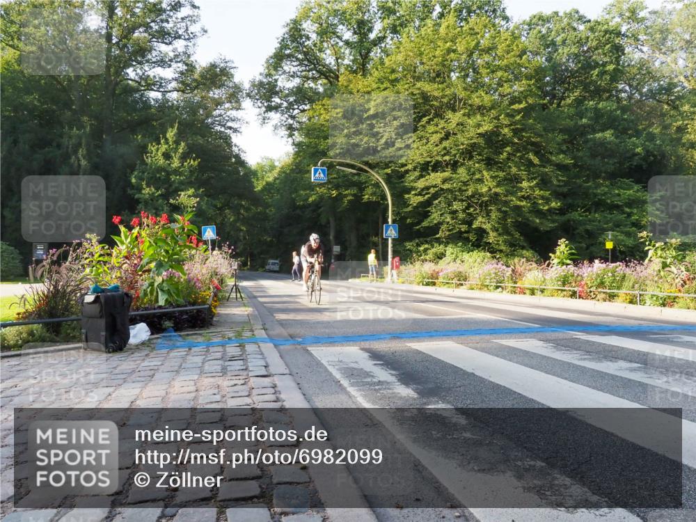 08.09.2024 - Stadtparktriathlon Zöllner http://msf.ph/oto/6982099 08.09.2024 09:15:35 Radfahren 25, 37, 72, 99, 113, 179 meine-sportfotos.de