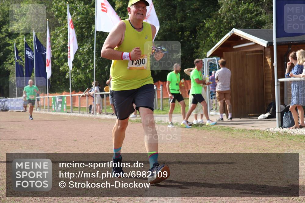 08.09.2024 - Airport Race Strokosch-Dieckow http://msf.ph/oto/6982109 08.09.2024 12:45:38 Ziel 160, 539, 776, 1158, 1277, 1300, 1497 meine-sportfotos.de