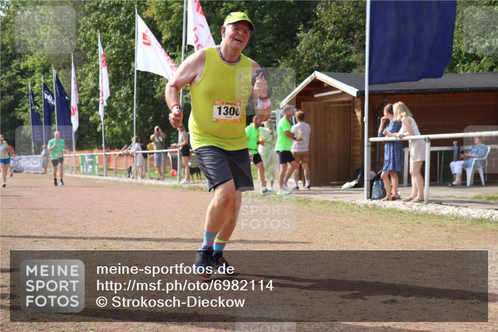 08.09.2024 - Airport Race Strokosch-Dieckow http://msf.ph/oto/6982114 08.09.2024 12:45:38 Ziel 160, 539, 776, 1158, 1277, 1300, 1497 meine-sportfotos.de