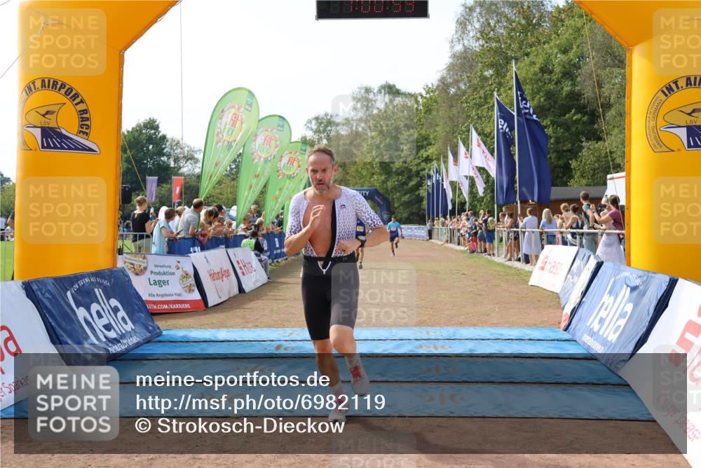 08.09.2024 - Airport Race Strokosch-Dieckow http://msf.ph/oto/6982119 08.09.2024 12:01:40 Ziel 2519, 2552, 2628, 2672, 2685 meine-sportfotos.de