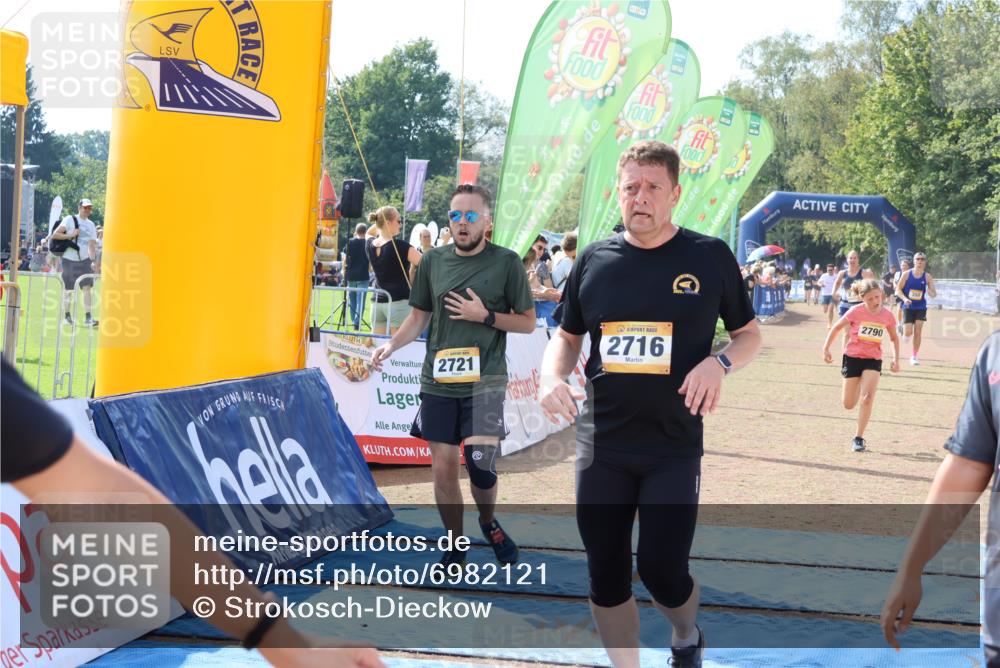 08.09.2024 - Airport Race Strokosch-Dieckow http://msf.ph/oto/6982121 08.09.2024 12:12:43 Ziel 350, 2542, 2597, 2653, 2716, 2721, 2724, 2790, 2834 meine-sportfotos.de