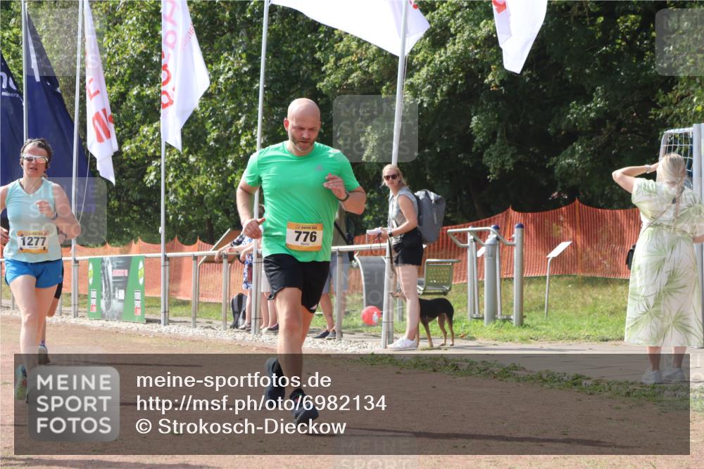 08.09.2024 - Airport Race Strokosch-Dieckow http://msf.ph/oto/6982134 08.09.2024 12:45:42 Ziel 539, 776, 1277, 1300, 1497 meine-sportfotos.de