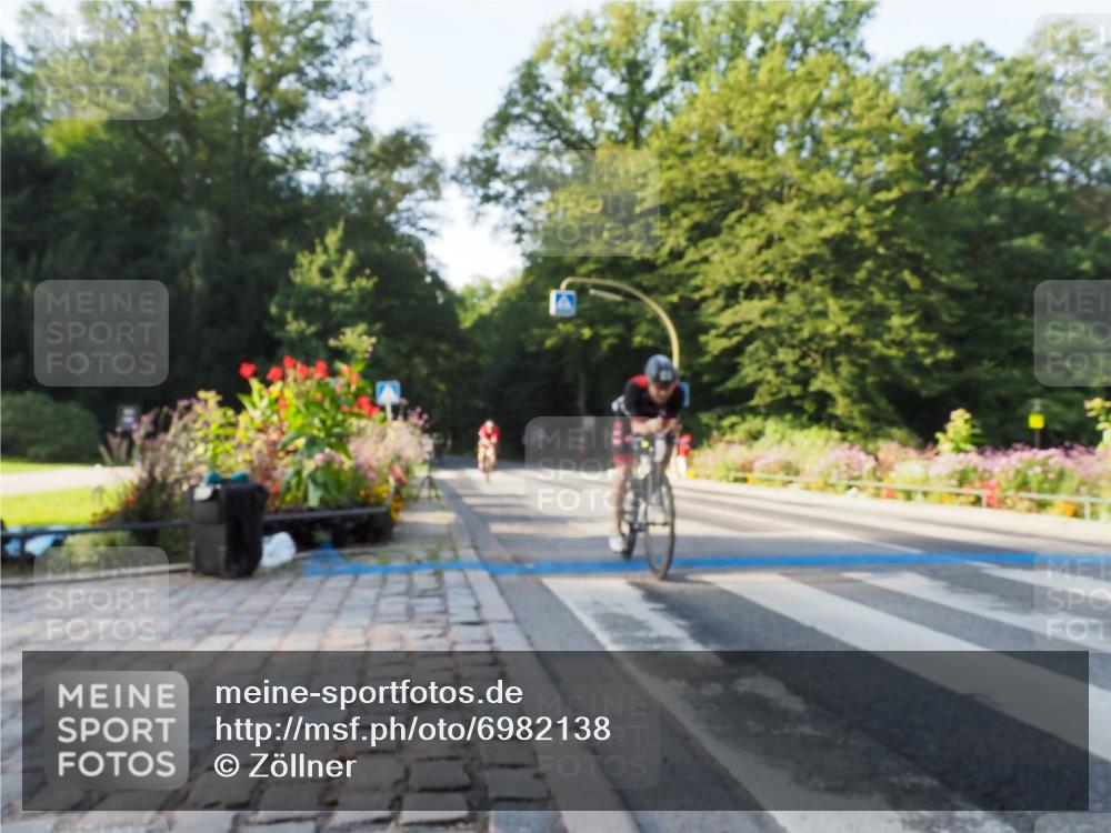 08.09.2024 - Stadtparktriathlon Zöllner http://msf.ph/oto/6982138 08.09.2024 09:15:58 Radfahren 31, 56, 80, 90, 107 meine-sportfotos.de