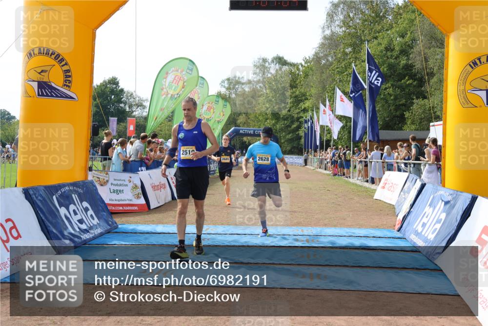 08.09.2024 - Airport Race Strokosch-Dieckow http://msf.ph/oto/6982191 08.09.2024 12:01:45 Ziel 2519, 2529, 2628, 2672, 2685 meine-sportfotos.de