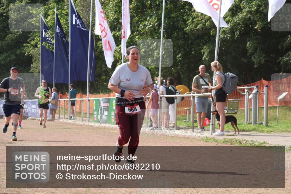 08.09.2024 - Airport Race Strokosch-Dieckow http://msf.ph/oto/6982210 08.09.2024 12:45:49 Ziel 93, 664, 1180, 1387 meine-sportfotos.de