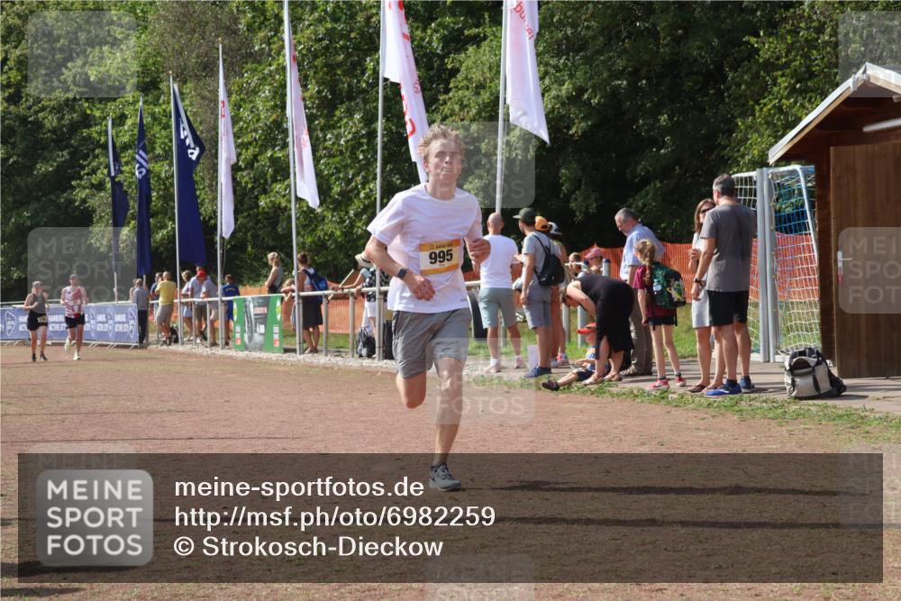 08.09.2024 - Airport Race Strokosch-Dieckow http://msf.ph/oto/6982259 08.09.2024 12:18:14 Ziel 38, 492, 995, 2815 meine-sportfotos.de