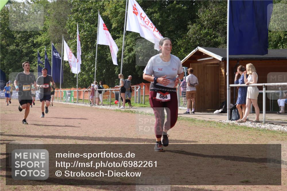 08.09.2024 - Airport Race Strokosch-Dieckow http://msf.ph/oto/6982261 08.09.2024 12:45:52 Ziel 6, 93, 414, 566, 664, 1180, 1387, 3080 meine-sportfotos.de
