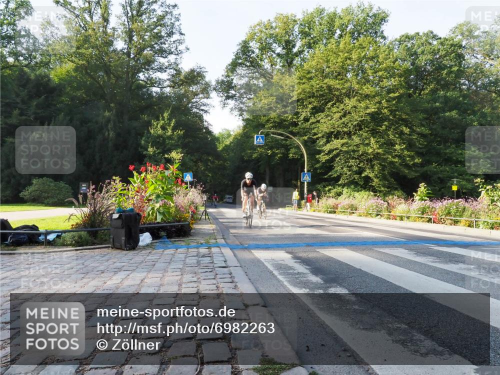 08.09.2024 - Stadtparktriathlon Zöllner http://msf.ph/oto/6982263 08.09.2024 09:17:22 Radfahren 27, 74, 97, 116, 148, 174 meine-sportfotos.de