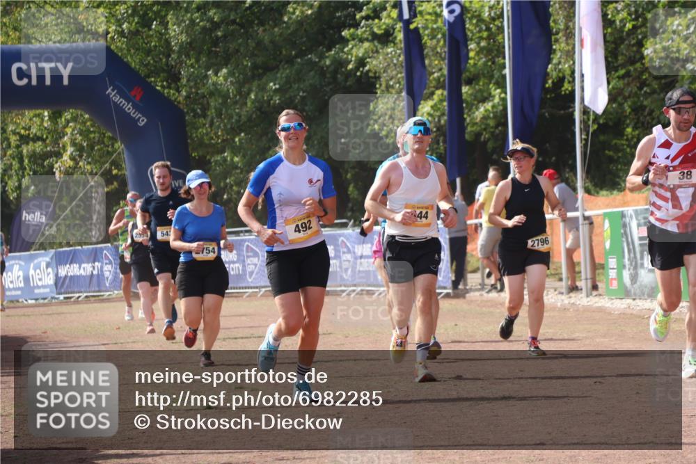 08.09.2024 - Airport Race Strokosch-Dieckow http://msf.ph/oto/6982285 08.09.2024 12:18:19 Ziel 38, 444, 492, 543, 2635, 2796, 3128 meine-sportfotos.de