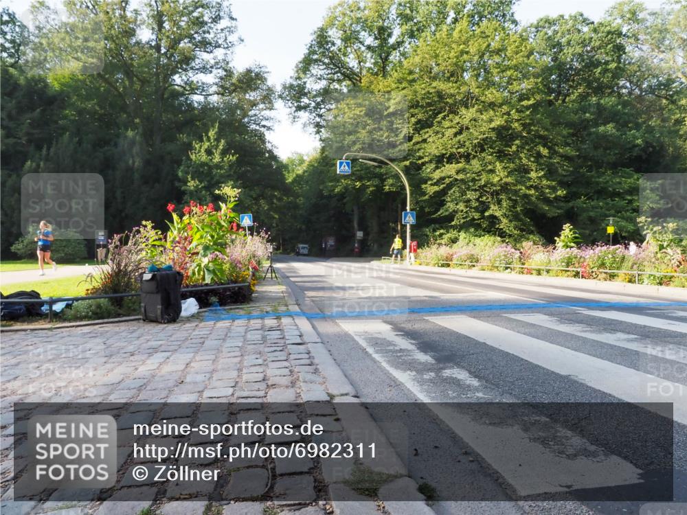 08.09.2024 - Stadtparktriathlon Zöllner http://msf.ph/oto/6982311 08.09.2024 09:17:53 Radfahren 4, 30, 42 meine-sportfotos.de