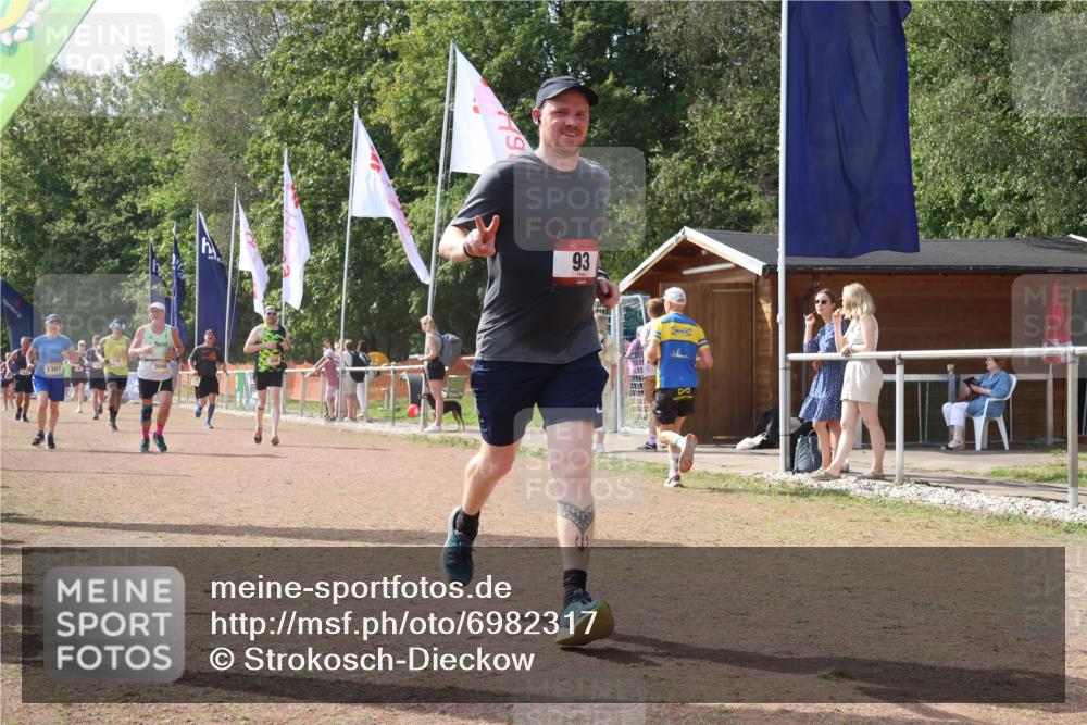 08.09.2024 - Airport Race Strokosch-Dieckow http://msf.ph/oto/6982317 08.09.2024 12:45:56 Ziel 6, 93, 346, 414, 566, 664, 770, 1313, 1387, 3080 meine-sportfotos.de