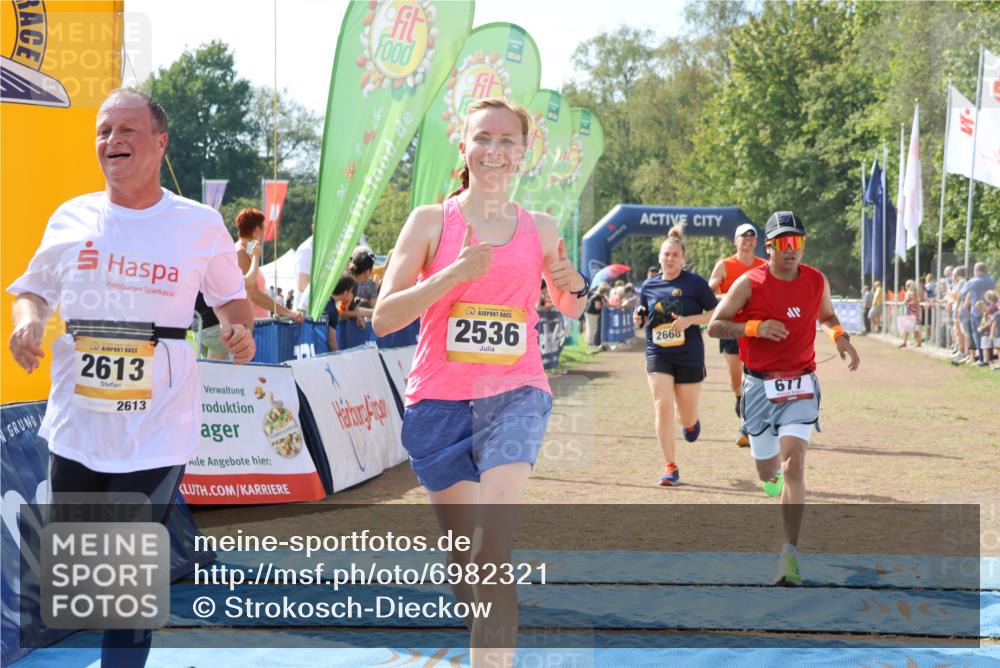 08.09.2024 - Airport Race Strokosch-Dieckow http://msf.ph/oto/6982321 08.09.2024 12:13:01 Ziel 50, 387, 677, 2516, 2536, 2592, 2613, 2661, 2668, 2869 meine-sportfotos.de
