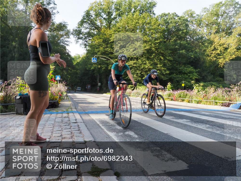 08.09.2024 - Stadtparktriathlon Zöllner http://msf.ph/oto/6982343 08.09.2024 09:18:16 Radfahren 60, 61, 100, 128, 140, 144 meine-sportfotos.de