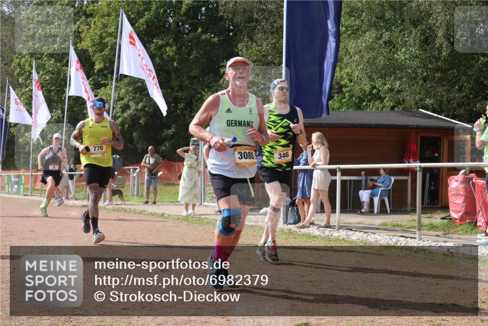 08.09.2024 - Airport Race Strokosch-Dieckow http://msf.ph/oto/6982379 08.09.2024 12:46:01 Ziel 6, 346, 414, 566, 770, 989, 1313, 1387, 1531, 3080 meine-sportfotos.de