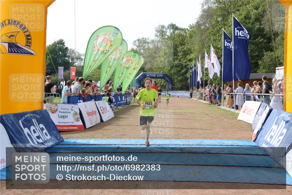 08.09.2024 - Airport Race Strokosch-Dieckow http://msf.ph/oto/6982383 08.09.2024 12:01:55 Ziel 2522, 2529, 2570, 2648, 2685 meine-sportfotos.de