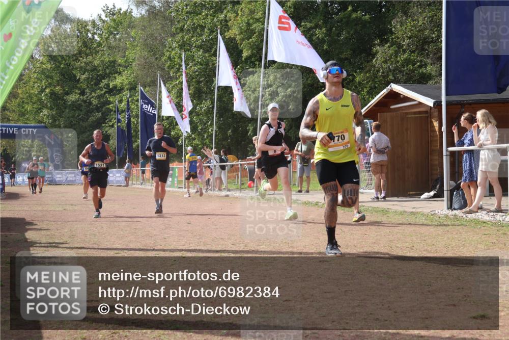 08.09.2024 - Airport Race Strokosch-Dieckow http://msf.ph/oto/6982384 08.09.2024 12:46:02 Ziel 6, 346, 414, 566, 770, 989, 1313, 1531, 3080 meine-sportfotos.de