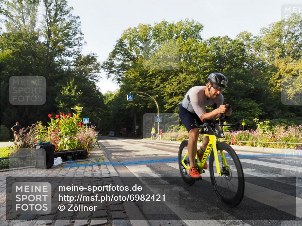 08.09.2024 - Stadtparktriathlon Zöllner http://msf.ph/oto/6982421 08.09.2024 09:18:55 Radfahren 18, 88 meine-sportfotos.de