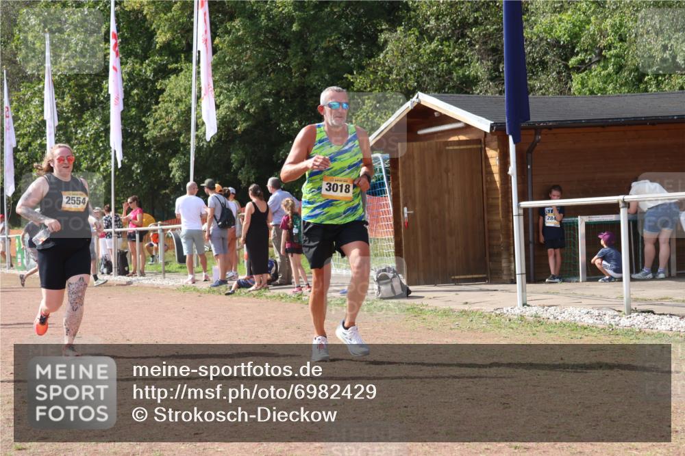08.09.2024 - Airport Race Strokosch-Dieckow http://msf.ph/oto/6982429 08.09.2024 12:18:31 Ziel 2554, 2754, 2797, 3018 meine-sportfotos.de