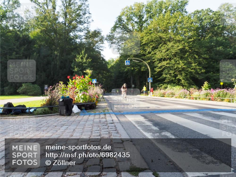 08.09.2024 - Stadtparktriathlon Zöllner http://msf.ph/oto/6982435 08.09.2024 09:19:11 Radfahren 2, 82, 92, 106, 138, 173 meine-sportfotos.de