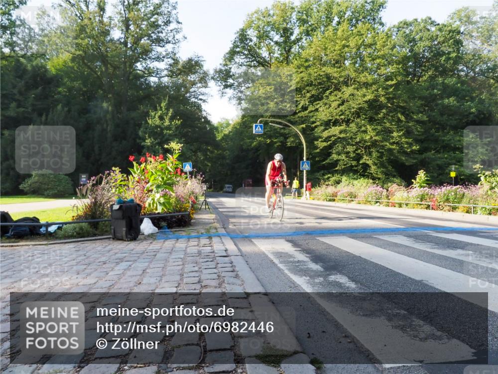 08.09.2024 - Stadtparktriathlon Zöllner http://msf.ph/oto/6982446 08.09.2024 09:19:19 Radfahren 2, 106, 122 meine-sportfotos.de