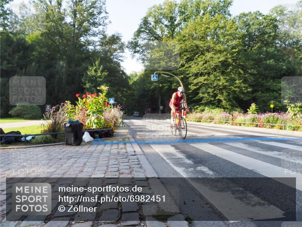 08.09.2024 - Stadtparktriathlon Zöllner http://msf.ph/oto/6982451 08.09.2024 09:19:19 Radfahren 2, 106, 122 meine-sportfotos.de