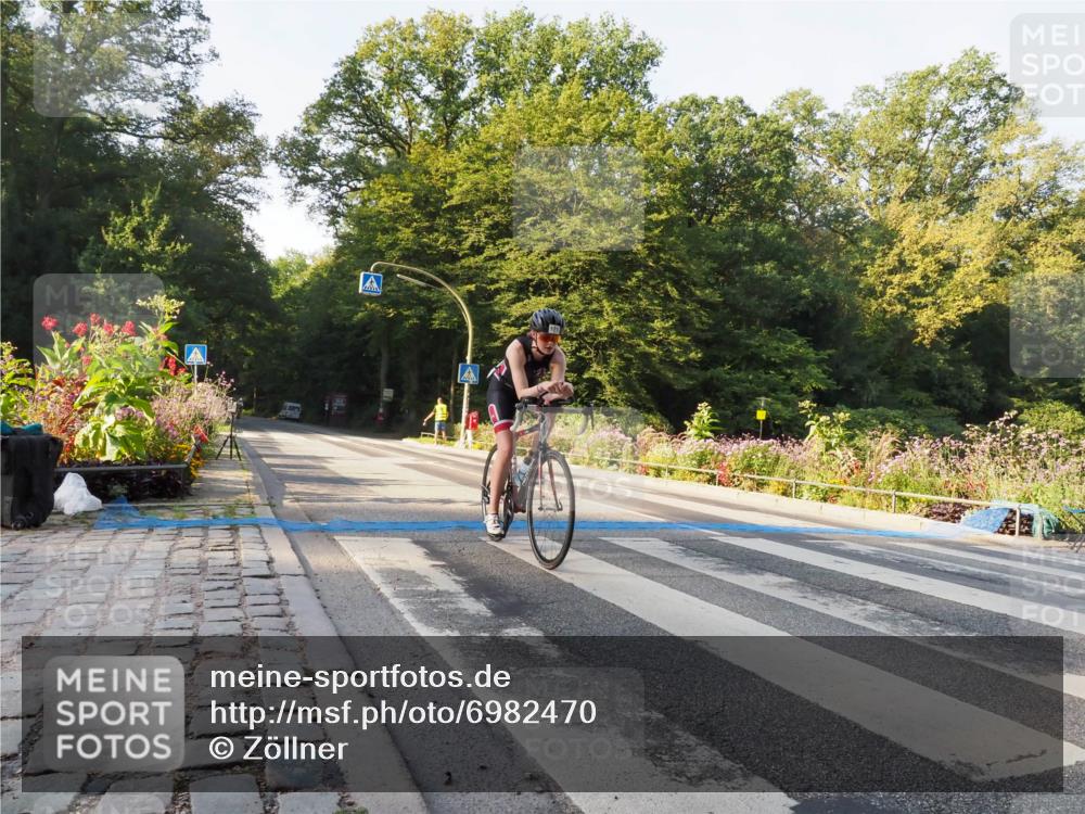 08.09.2024 - Stadtparktriathlon Zöllner http://msf.ph/oto/6982470 08.09.2024 09:19:42 Radfahren 104, 171 meine-sportfotos.de