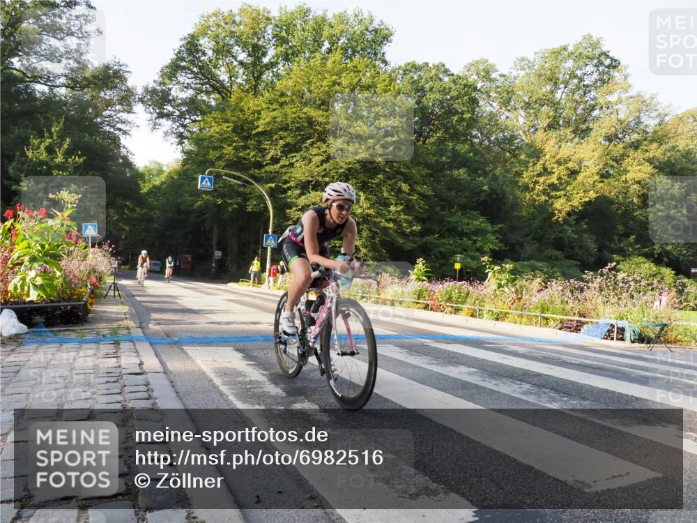 08.09.2024 - Stadtparktriathlon Zöllner http://msf.ph/oto/6982516 08.09.2024 09:20:16 Radfahren 65, 111, 134, 150, 163, 176 meine-sportfotos.de