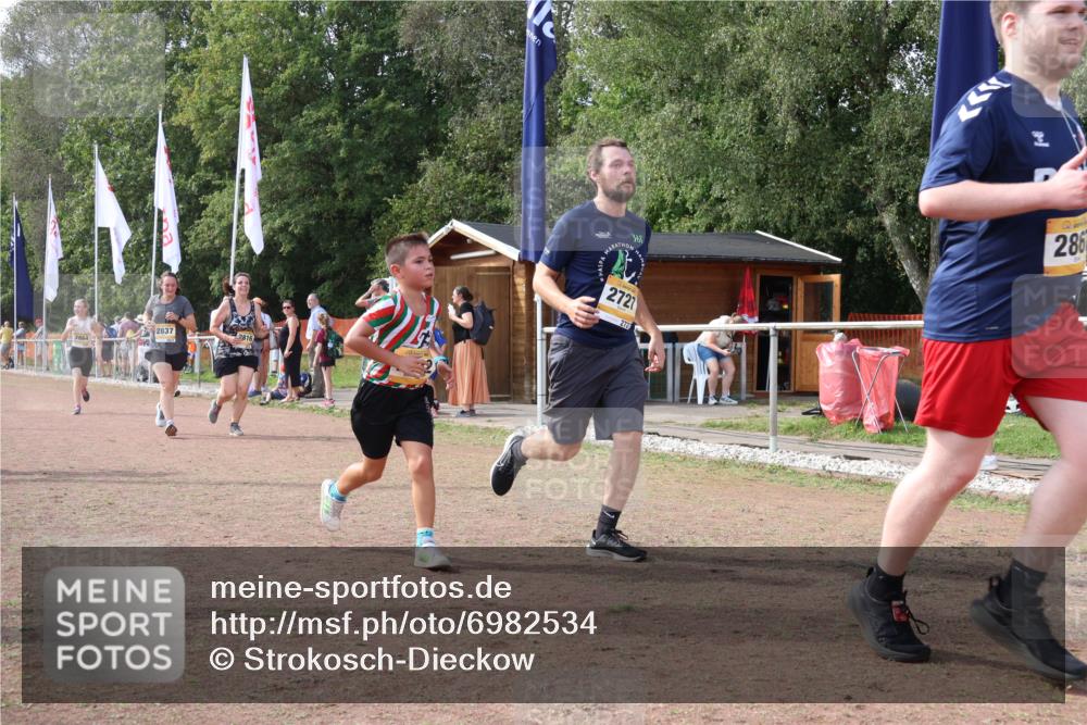 08.09.2024 - Airport Race Strokosch-Dieckow http://msf.ph/oto/6982534 08.09.2024 12:18:48 Ziel 237, 2622, 2647, 2727, 2816, 2837, 2864, 2867 meine-sportfotos.de