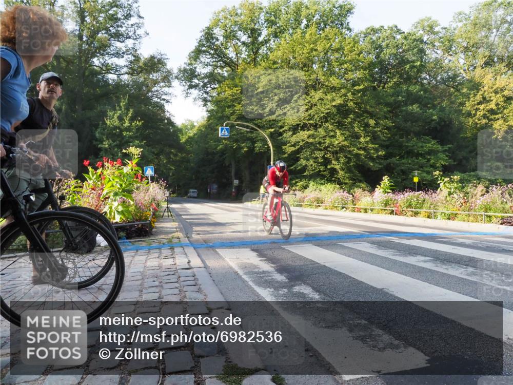 08.09.2024 - Stadtparktriathlon Zöllner http://msf.ph/oto/6982536 08.09.2024 09:20:38 Radfahren 145, 165 meine-sportfotos.de