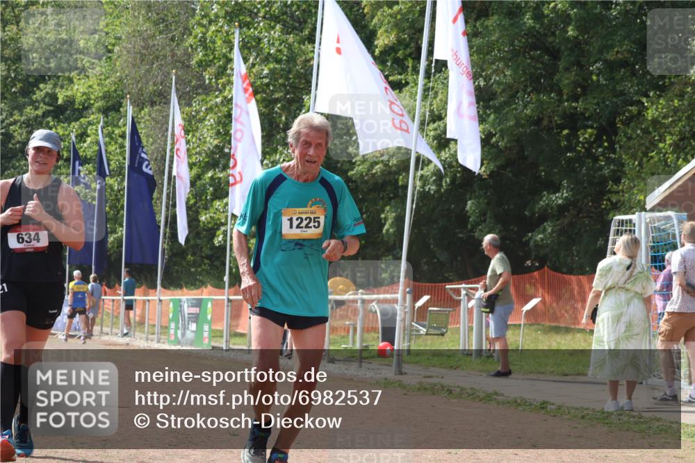 08.09.2024 - Airport Race Strokosch-Dieckow http://msf.ph/oto/6982537 08.09.2024 12:46:13 Ziel 289, 634, 1225 meine-sportfotos.de