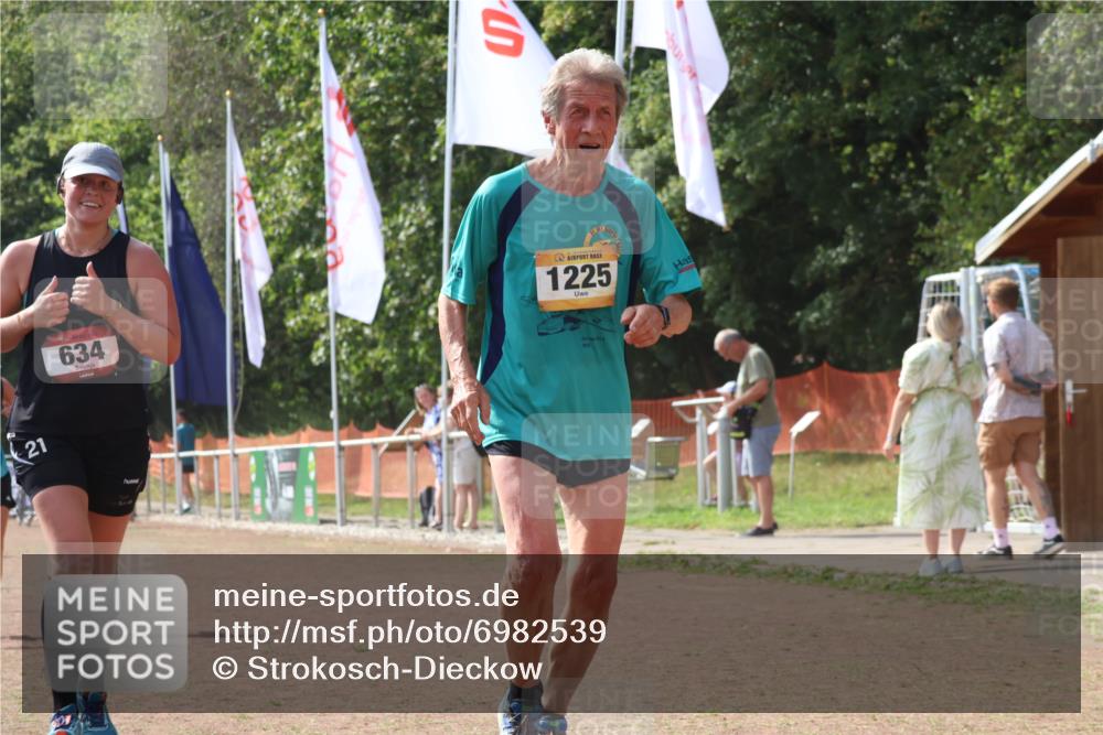 08.09.2024 - Airport Race Strokosch-Dieckow http://msf.ph/oto/6982539 08.09.2024 12:46:14 Ziel 289, 589, 634, 1225 meine-sportfotos.de
