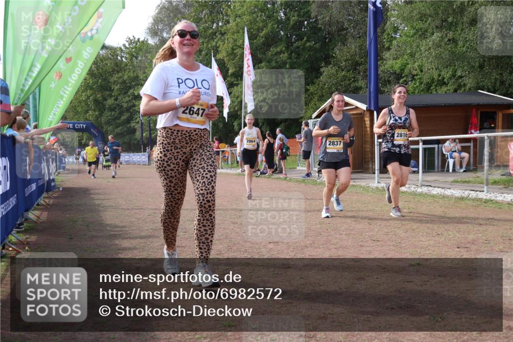 08.09.2024 - Airport Race Strokosch-Dieckow http://msf.ph/oto/6982572 08.09.2024 12:18:50 Ziel 48, 237, 2622, 2647, 2727, 2816, 2837, 2864, 2867 meine-sportfotos.de