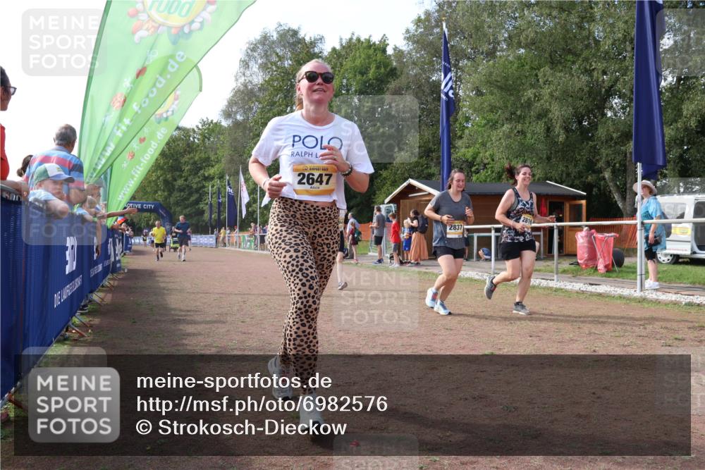 08.09.2024 - Airport Race Strokosch-Dieckow http://msf.ph/oto/6982576 08.09.2024 12:18:51 Ziel 48, 237, 2622, 2647, 2727, 2816, 2837, 2864 meine-sportfotos.de