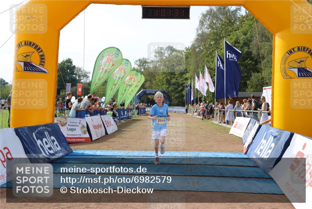 08.09.2024 - Airport Race Strokosch-Dieckow http://msf.ph/oto/6982579 08.09.2024 12:02:12 Ziel 585, 2684, 2844 meine-sportfotos.de