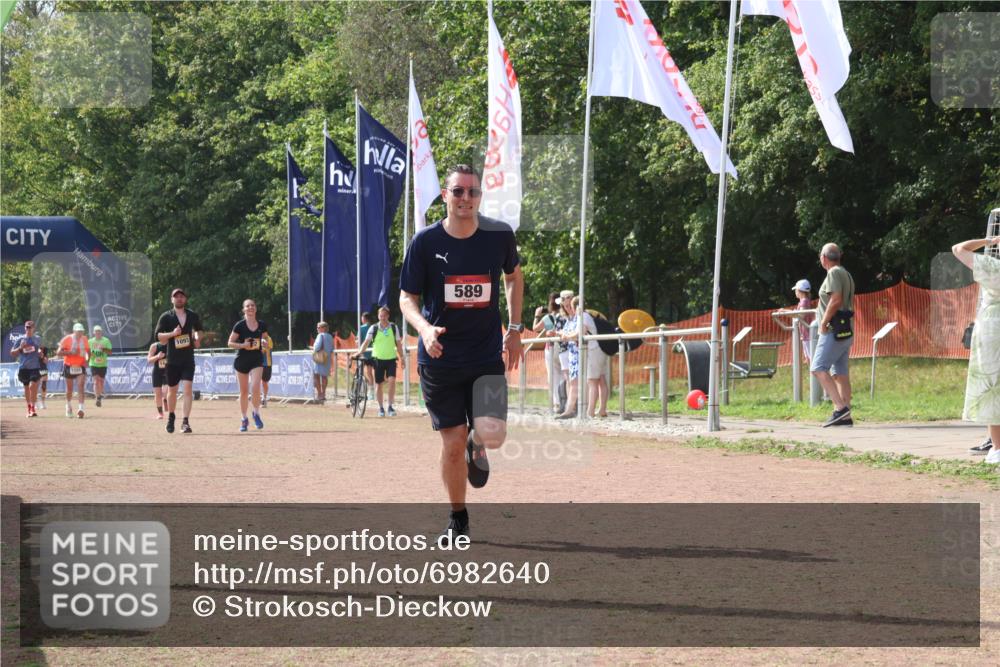 08.09.2024 - Airport Race Strokosch-Dieckow http://msf.ph/oto/6982640 08.09.2024 12:46:22 Ziel 589, 972, 1093 meine-sportfotos.de