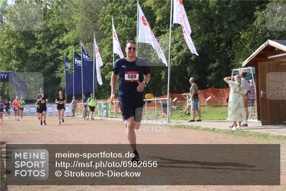 08.09.2024 - Airport Race Strokosch-Dieckow http://msf.ph/oto/6982656 08.09.2024 12:46:22 Ziel 589, 972, 1093 meine-sportfotos.de