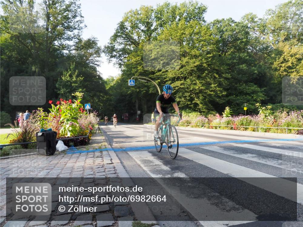 08.09.2024 - Stadtparktriathlon Zöllner http://msf.ph/oto/6982664 08.09.2024 09:22:07 Radfahren 46, 67, 99, 107, 164 meine-sportfotos.de