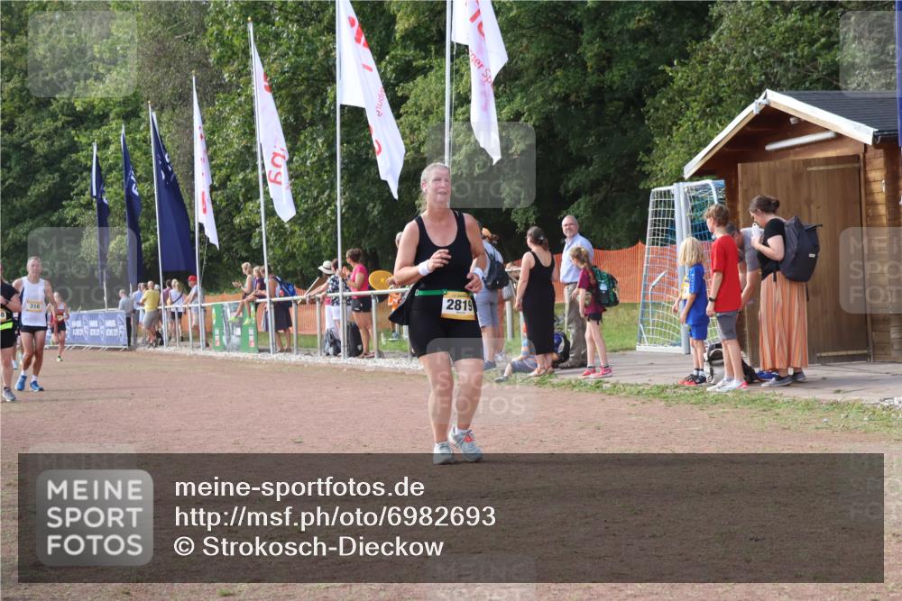 08.09.2024 - Airport Race Strokosch-Dieckow http://msf.ph/oto/6982693 08.09.2024 12:19:07 Ziel 2, 92, 316, 731, 881, 980, 2515, 2651, 2808, 2819 meine-sportfotos.de