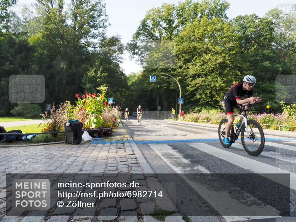 08.09.2024 - Stadtparktriathlon Zöllner http://msf.ph/oto/6982714 08.09.2024 09:22:56 Radfahren 95, 108, 117, 123, 179 meine-sportfotos.de