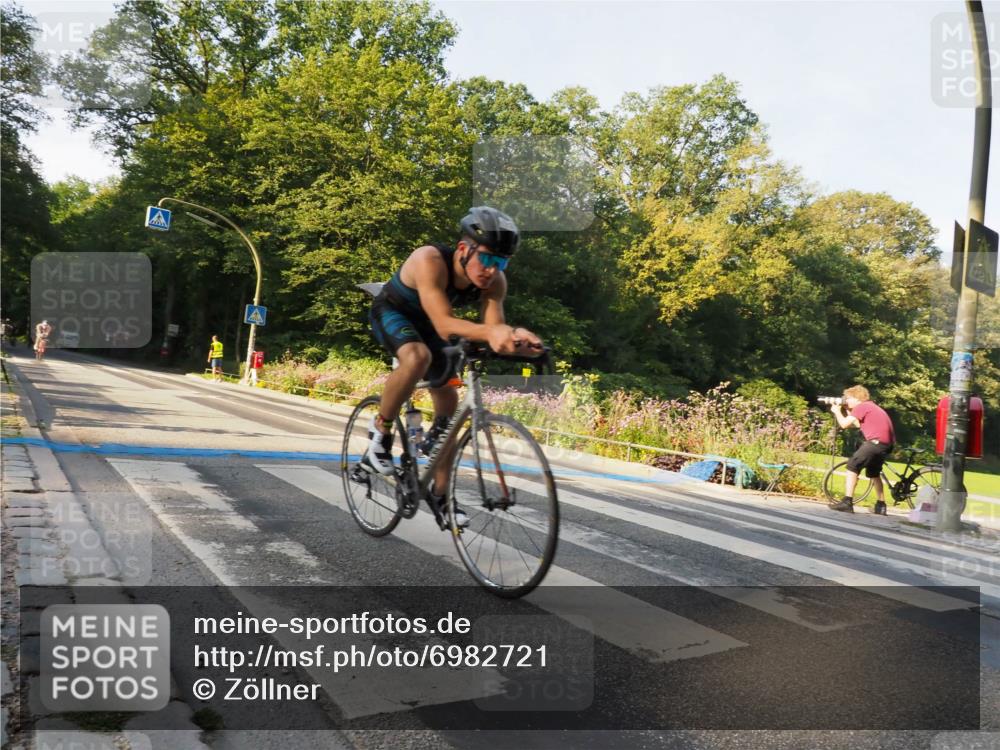 08.09.2024 - Stadtparktriathlon Zöllner http://msf.ph/oto/6982721 08.09.2024 09:23:02 Radfahren 94, 121, 123, 179 meine-sportfotos.de