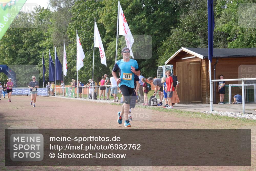 08.09.2024 - Airport Race Strokosch-Dieckow http://msf.ph/oto/6982762 08.09.2024 12:19:17 Ziel 2, 413, 731, 881, 980, 2602, 2603, 2808 meine-sportfotos.de