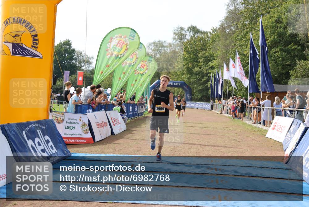08.09.2024 - Airport Race Strokosch-Dieckow http://msf.ph/oto/6982768 08.09.2024 12:02:31 Ziel 2508, 2650, 2669, 3076 meine-sportfotos.de