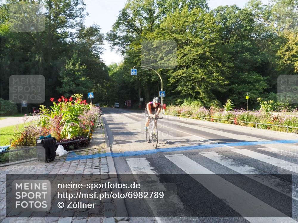 08.09.2024 - Stadtparktriathlon Zöllner http://msf.ph/oto/6982789 08.09.2024 09:24:12 Radfahren 97, 153 meine-sportfotos.de