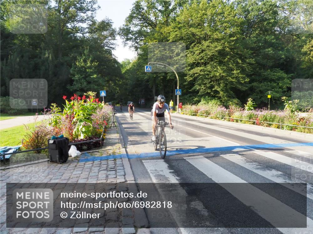 08.09.2024 - Stadtparktriathlon Zöllner http://msf.ph/oto/6982818 08.09.2024 09:25:03 Radfahren 92, 106, 144, 151 meine-sportfotos.de