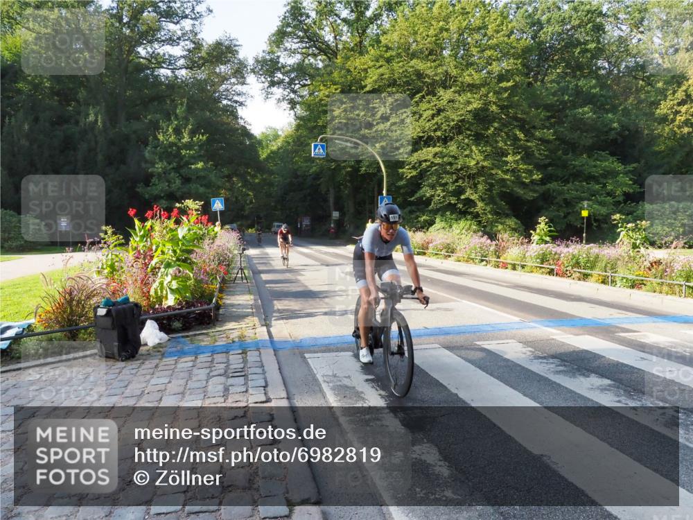 08.09.2024 - Stadtparktriathlon Zöllner http://msf.ph/oto/6982819 08.09.2024 09:25:04 Radfahren 92, 106, 144, 151 meine-sportfotos.de