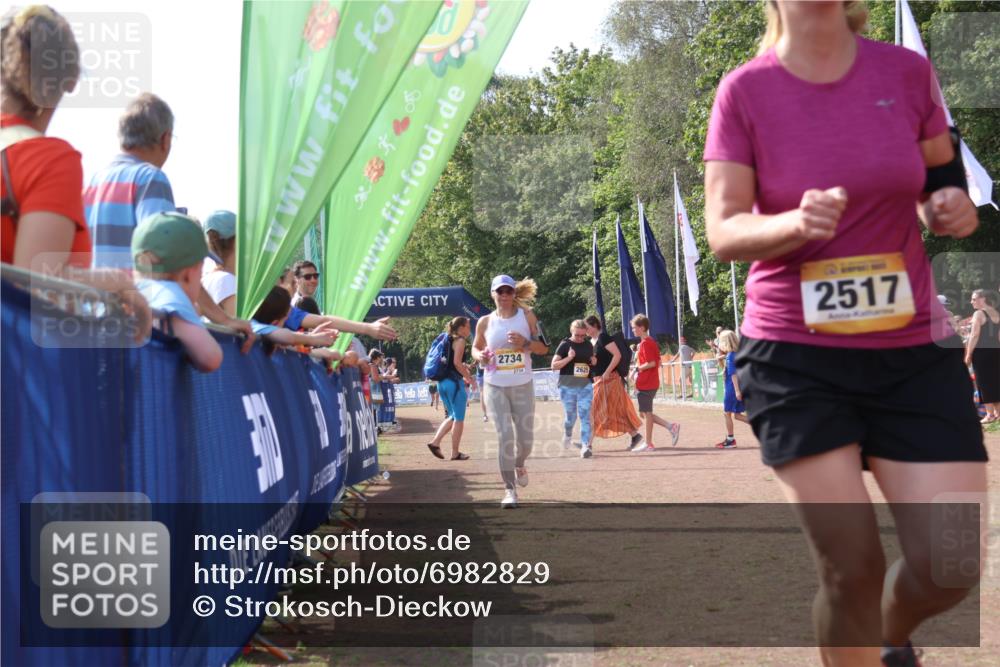 08.09.2024 - Airport Race Strokosch-Dieckow http://msf.ph/oto/6982829 08.09.2024 12:19:28 Ziel 413, 998, 2517, 2625, 2734 meine-sportfotos.de
