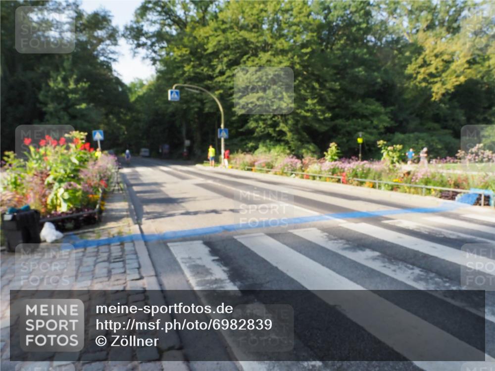 08.09.2024 - Stadtparktriathlon Zöllner http://msf.ph/oto/6982839 08.09.2024 09:25:18 Radfahren 101, 124, 140 meine-sportfotos.de