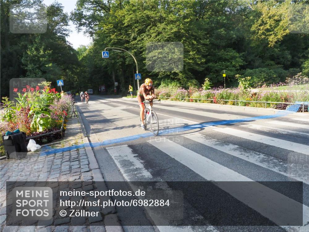 08.09.2024 - Stadtparktriathlon Zöllner http://msf.ph/oto/6982884 08.09.2024 09:26:24 Radfahren 126, 132, 138, 155, 157, 159, 171, 175 meine-sportfotos.de