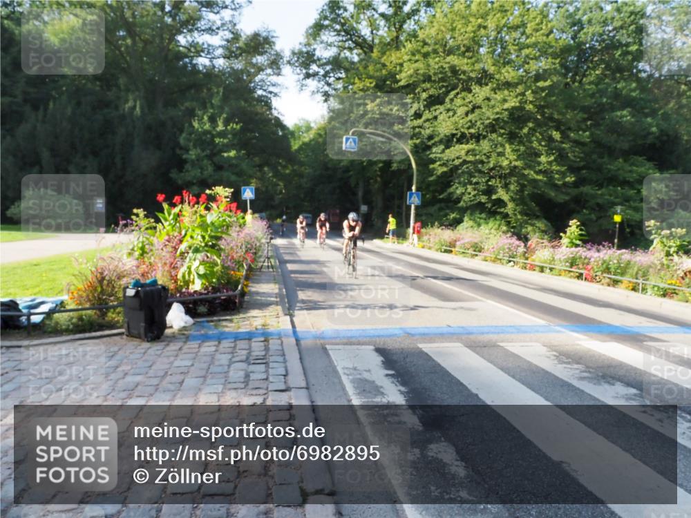 08.09.2024 - Stadtparktriathlon Zöllner http://msf.ph/oto/6982895 08.09.2024 09:26:31 Radfahren 126, 155, 159, 171, 175, 176 meine-sportfotos.de